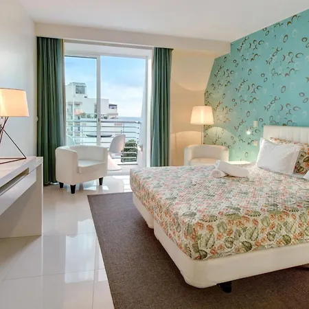 Dfm Happy Days F - Апартаменты *